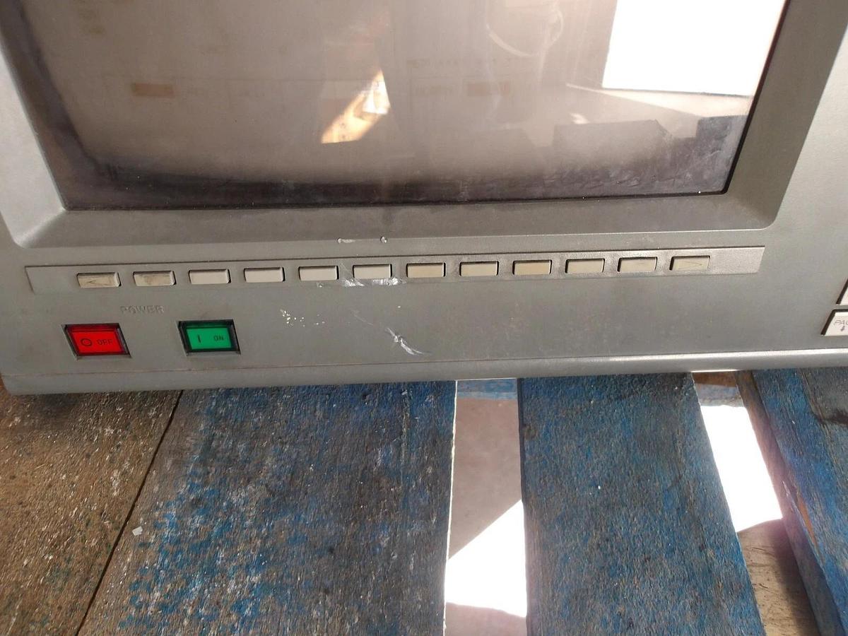 Used FANUC SERIES 16P OPERATOR PANEL A02B-0120-C071/MA, #11111103G USED