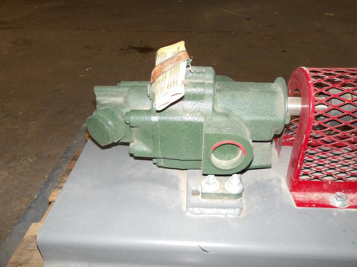 Used ROPER 1-1/2" PUMP W/ 5 HP MOTOR, #11121018GJW NEW