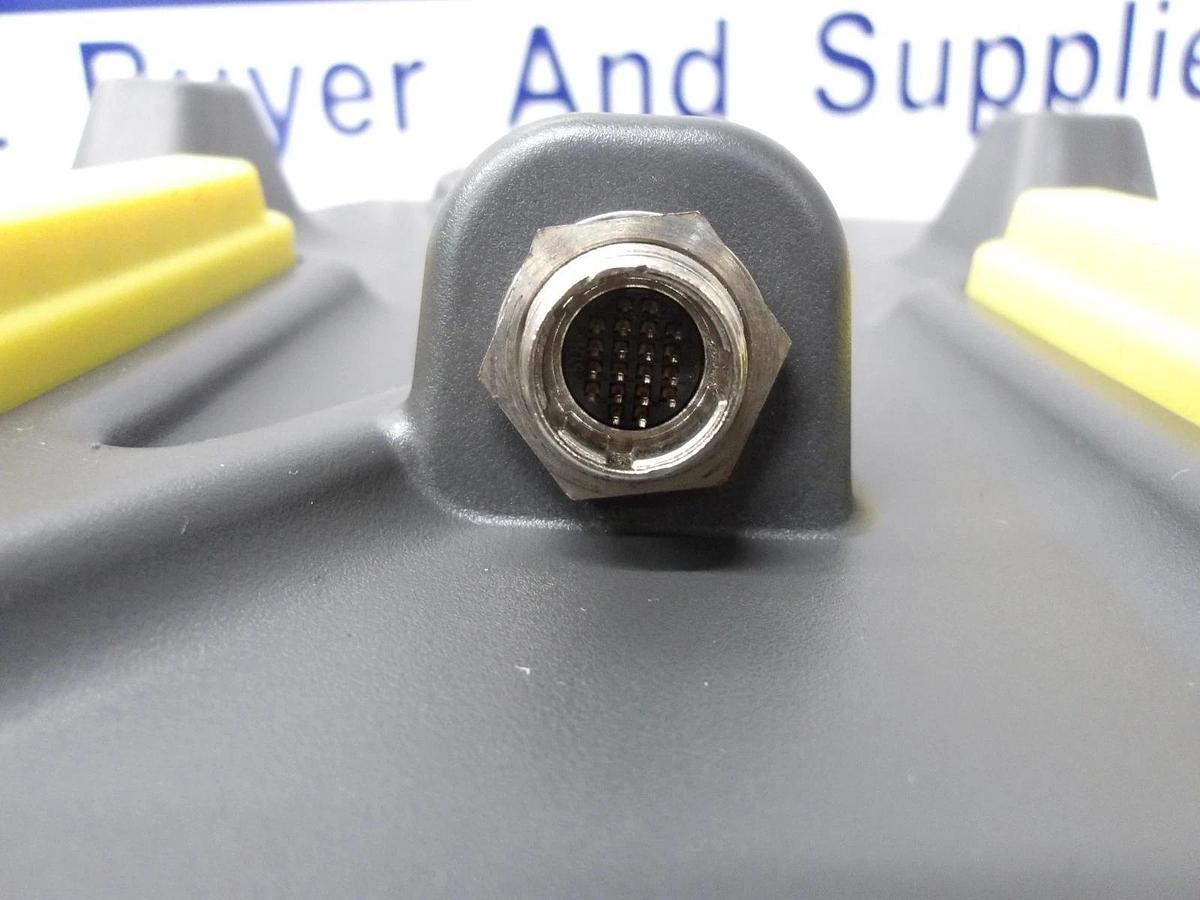 Used FANUC AE05B-2518-C304 EMH TEACH PENDANT, #54229G REMANUFACTURED