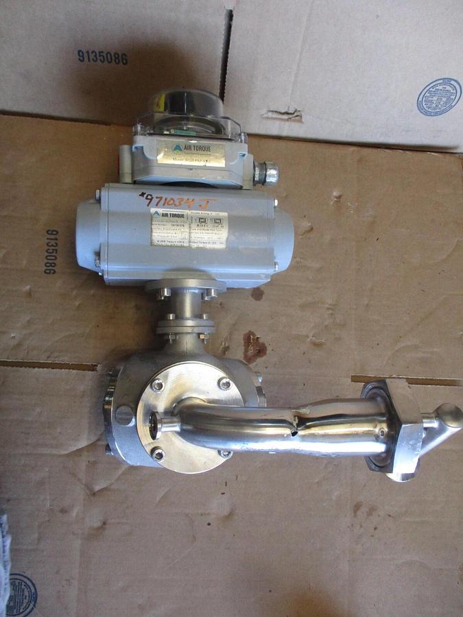 Used HYGIENIC PIGGABLE 3-WAY STAINLESS 1-1/2" DIVERTER VALVE W/ ACTUATOR, #971034J