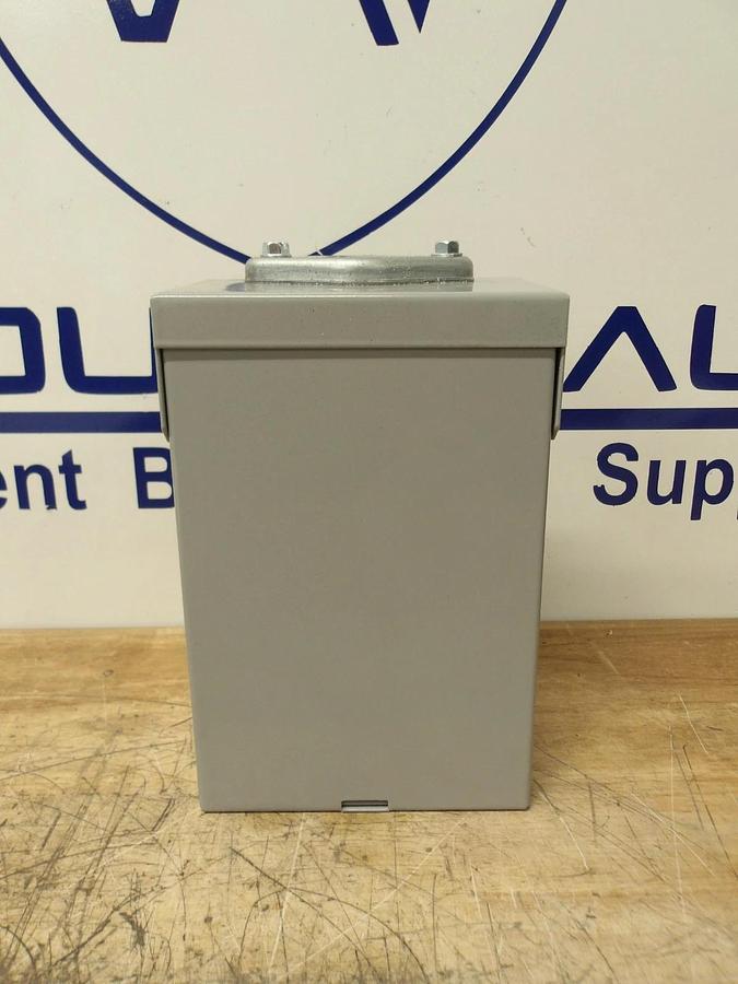 Used SIEMENS 60 AMP MAIN LUG LOAD CENTER, 120-240 V, #5121014G NEW