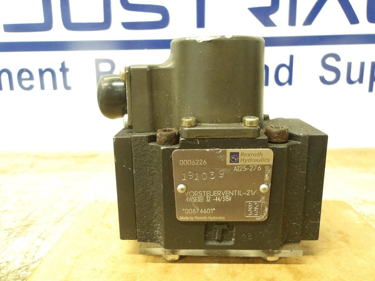 Used REXROTH 191039/4WSE3EE 32-44/315V SERVO VALVE, #831156G USED