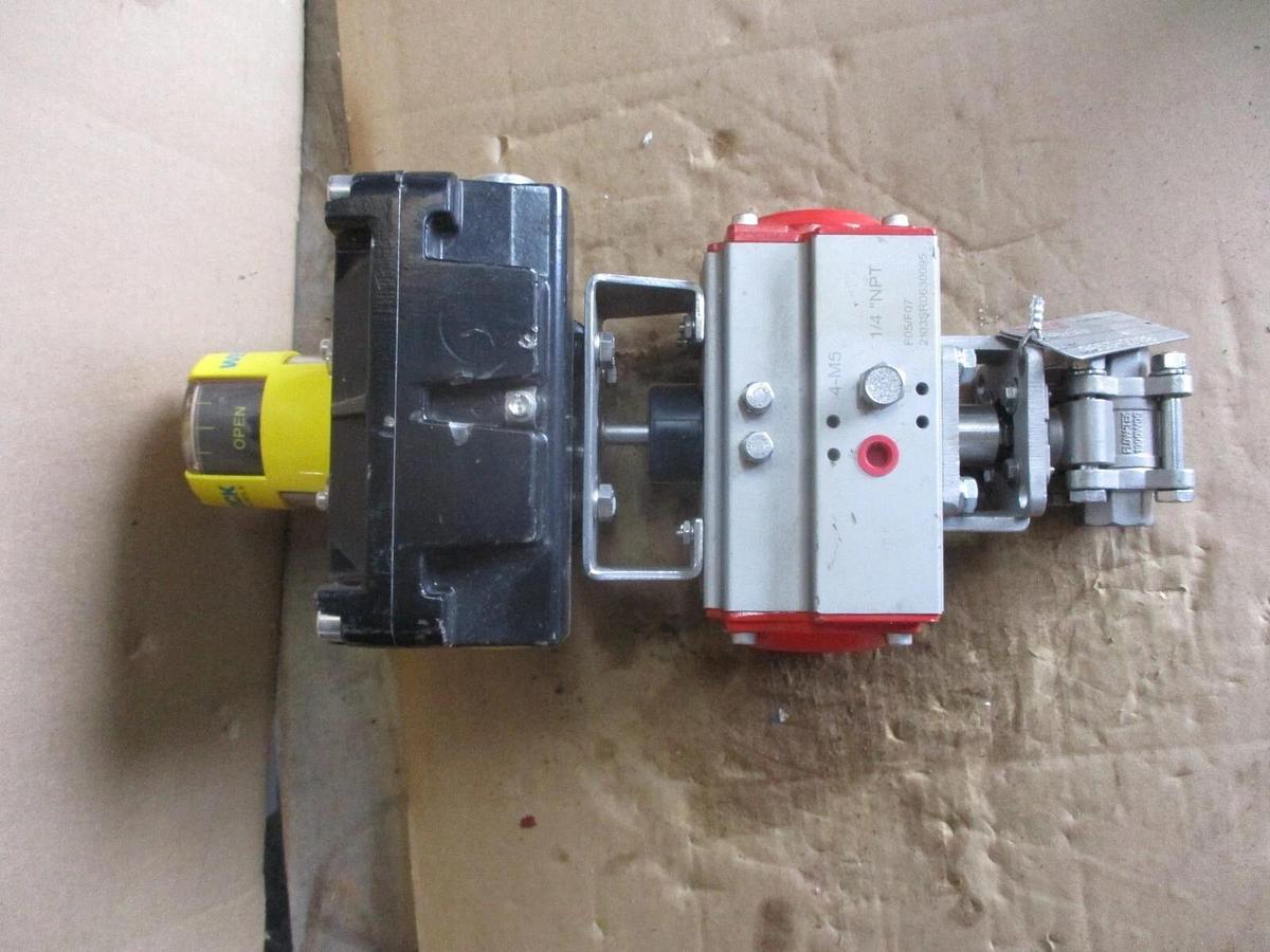 Used FLOW-TEK 1/2" STAINLESS CONTROL BALL VALVE, #68933J NEW