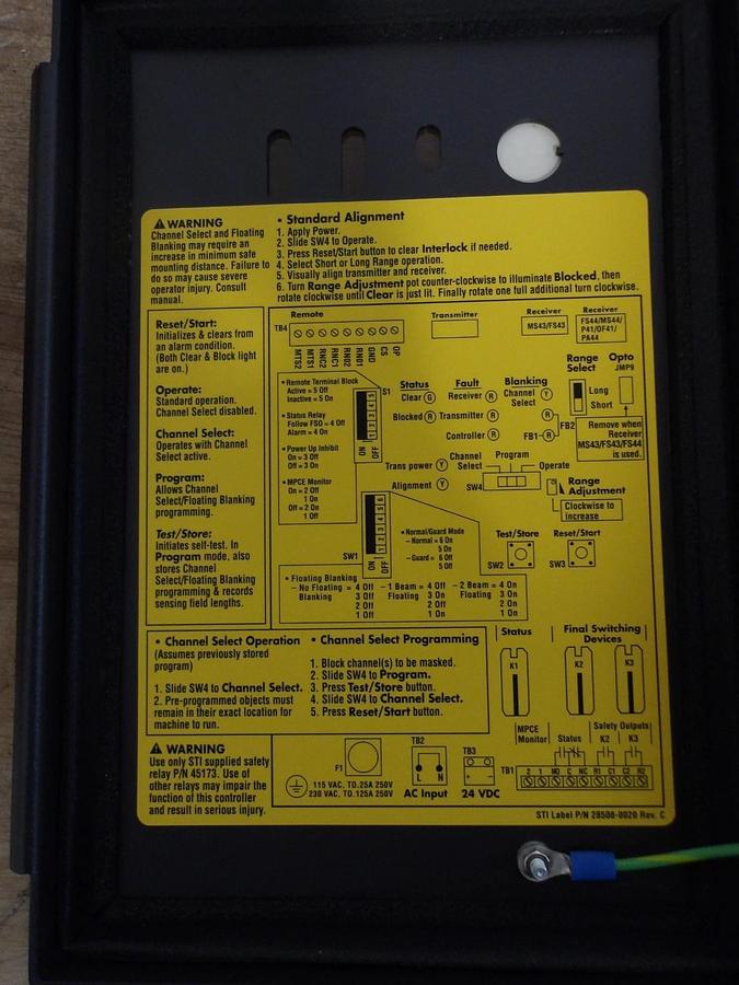 Used SIT LCC-LB-ACLU LIGHT CURTAIN CONTROLLER, 115 V, #7181032G NEW