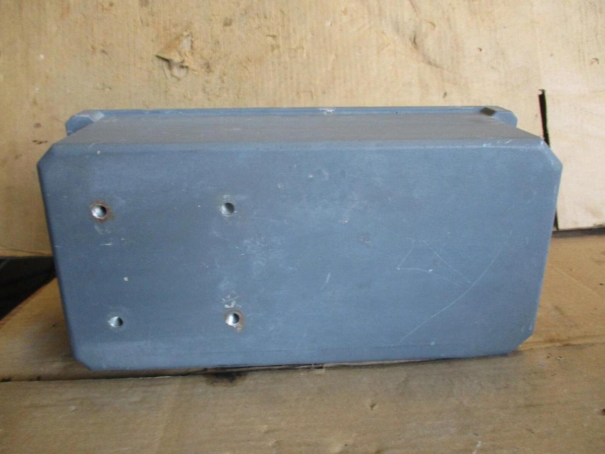 Used FOXBORO 8000-PA15-G MAGNETIC FLOW TRANSMITTER, #711016J USED