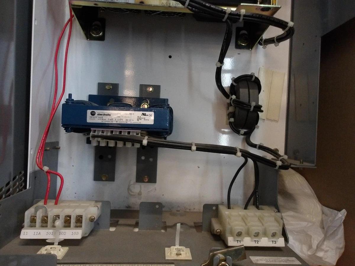 Used ALLEN BRADLEY 1336F CENTERLINE BUCKET W/ 3 HP DRIVE, #1031930G USED