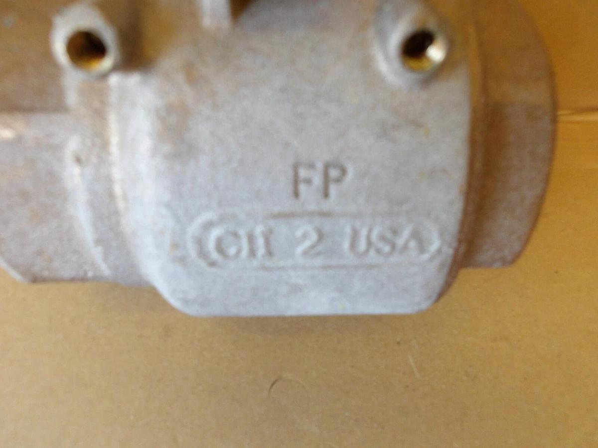 Used APOLLO 2" BRASS BALL VALVE (THREADED) #6101103G NEW
