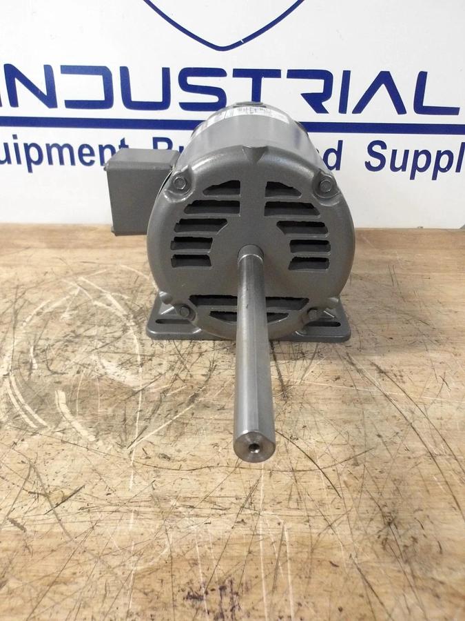 BALDOR RELIANCE .25 HP MOTOR, 250 V, FR 56Z, 1140 RPM, #69836G NIB