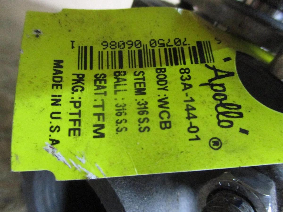 Used APOLLO 3/4" STEEL BALL VALVE (THREADED) #78321J NEW