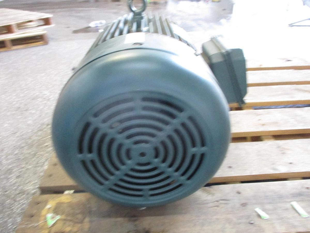 Used LEESON 30 25 HP MOTOR, FR 286T, 1770 1480 RPM, 208-230/460 190/380 V, #69936J