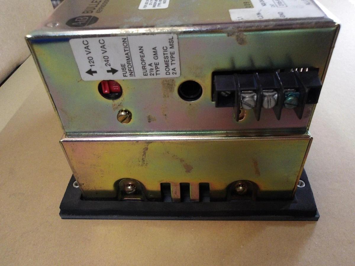 Used ALLEN BRADLEY 2705 OPERATOR REDIPANEL, #419112G PARTS ONLY