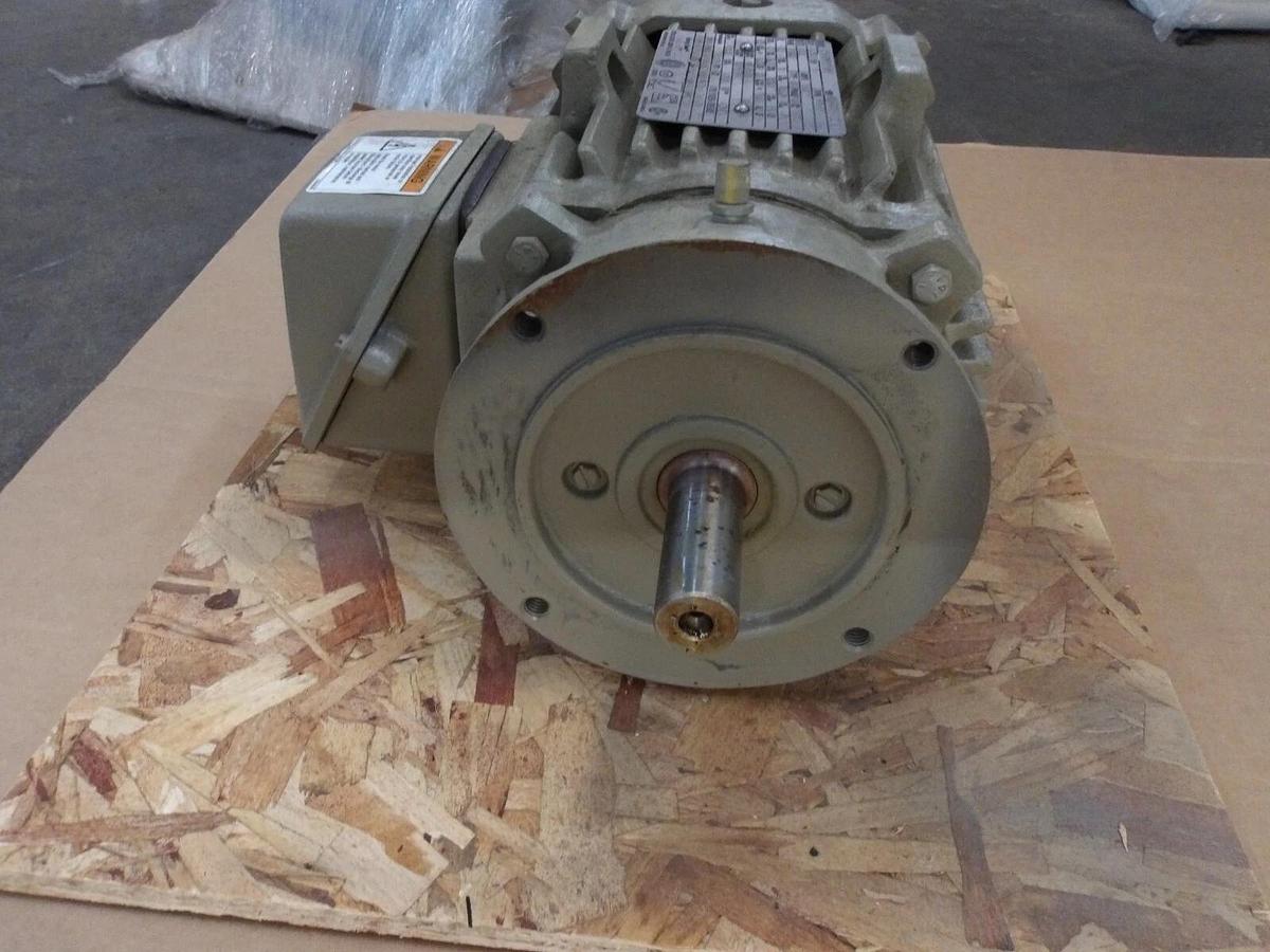 Used GE 1HP MOTOR, FR 143TC, 1740 RPM, 460 V, #530847G NEW