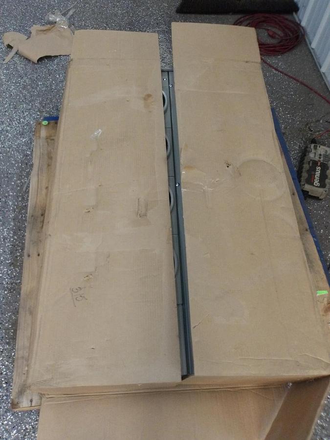 SIEMENS 4 GANG METERING SYSTEM WP6412RJ, 240 V, #6121022G NIB