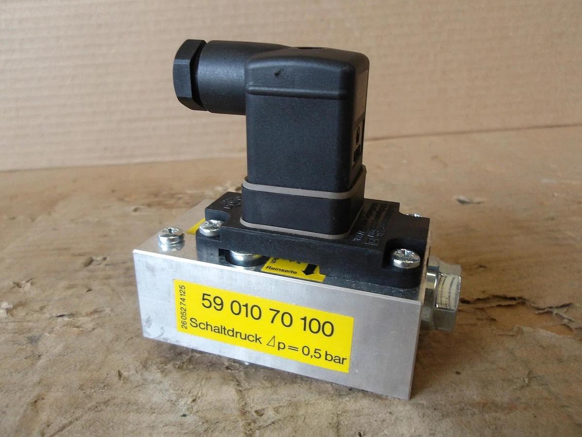 Used GARDNER A11436974 DIFFERENTIAL SOLENOID SWITCH, #85225G NEW