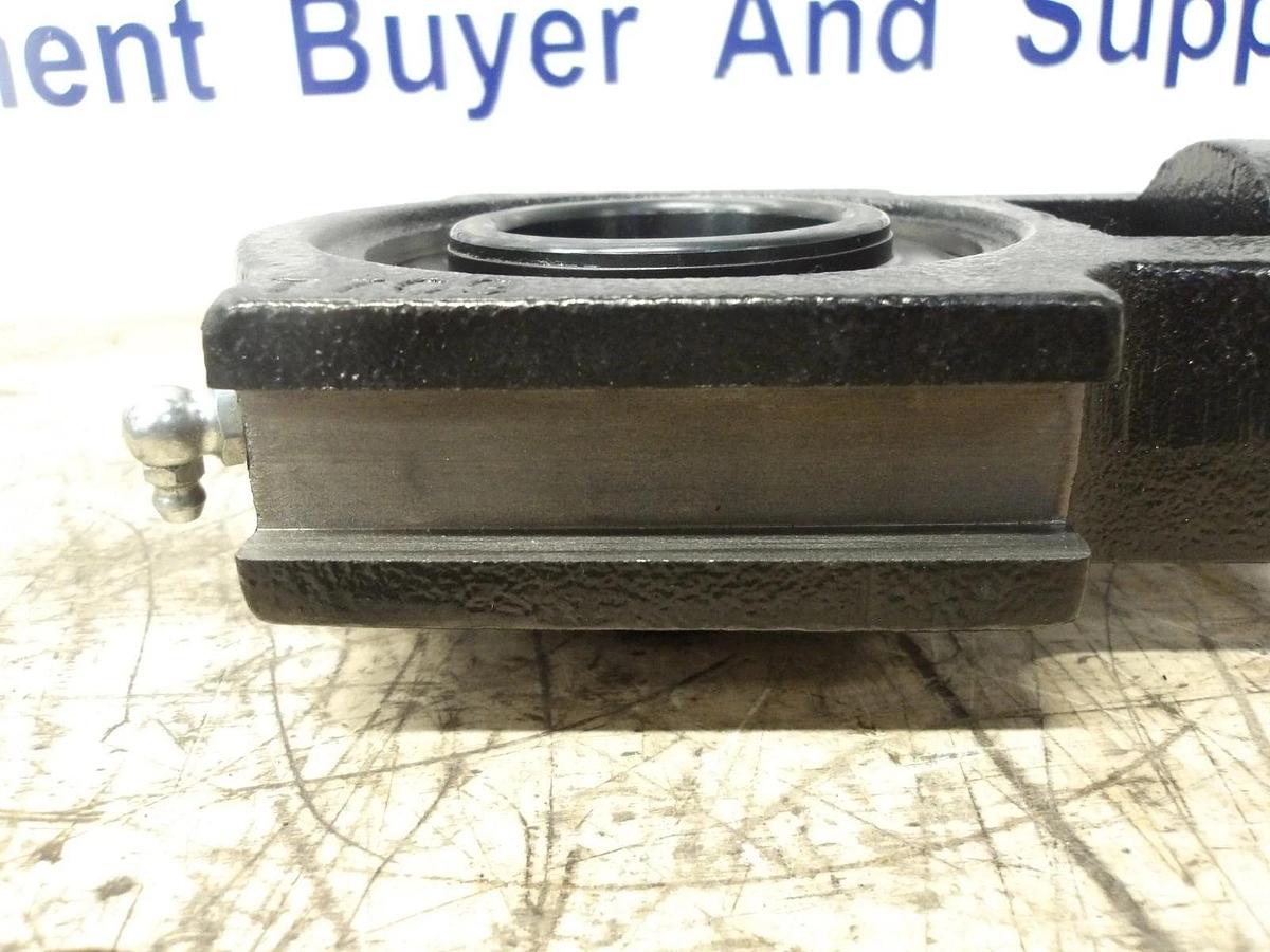 BROWNING VTWS-231 WIDE SLOT MOUNTED BEARING 1-15/16" BORE, #7301009G NIB