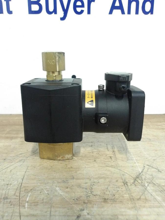 Used CKD 3/8" BRASS SOLENOID VALVE AG41E4-03-2, #691140G NEW