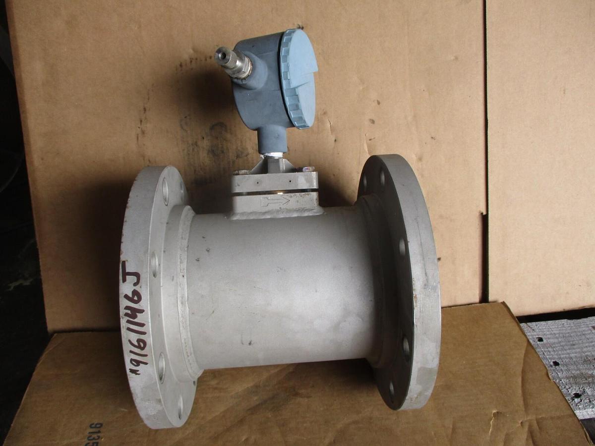Used FOXBORO? STAINLESS 6" FLOW METER, #9161146J NEW (WEATHERED)