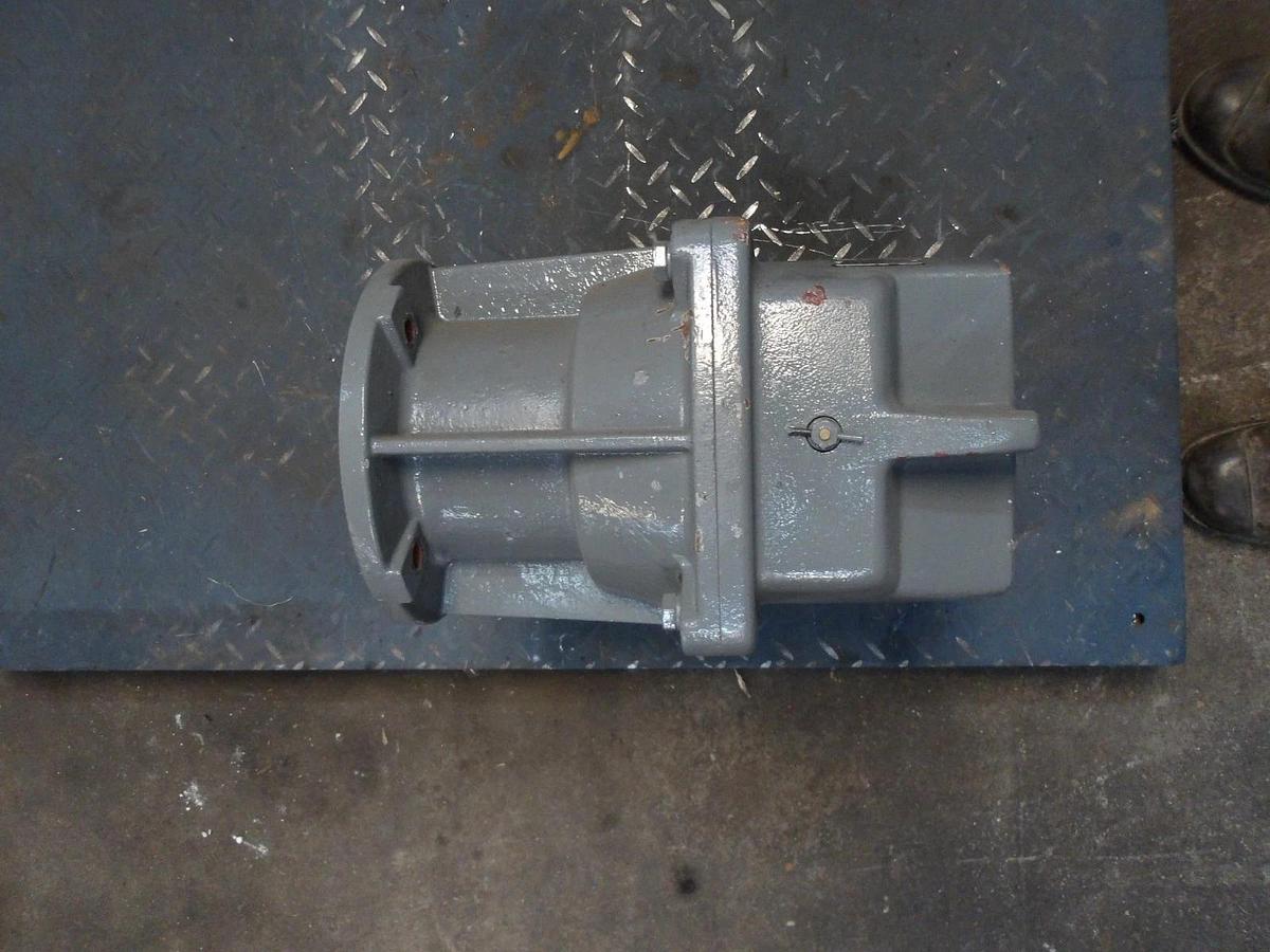Used SEW-EURODRIVE SK4252AZH66 GEAR BOX, RATIO 5.43:1, #77218G NEW