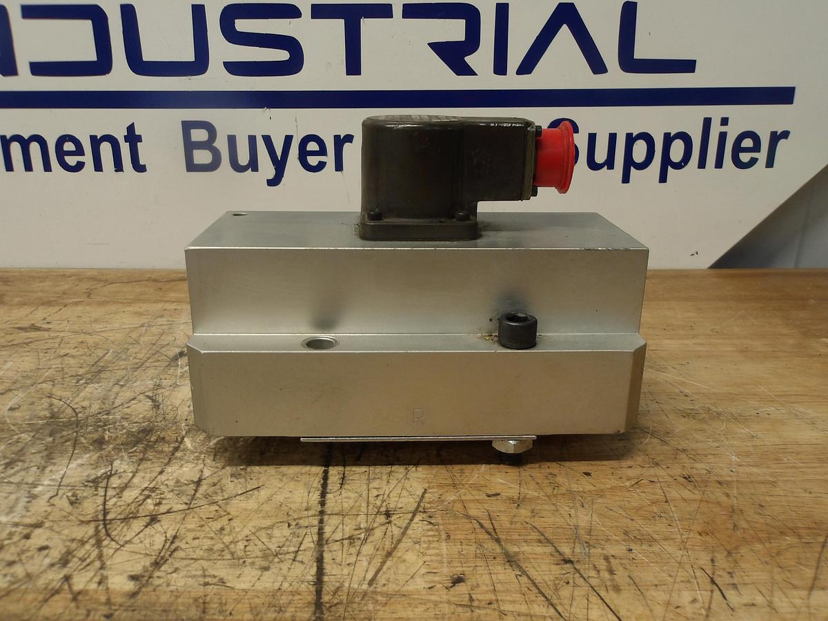 Used ATCHLEY 261-560-5 SERVO VALVE, #831912G USED