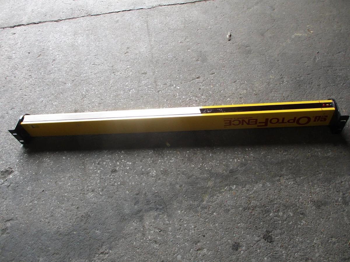 Used STI OF4100B-2 OPTO FENCE SAFETY CURTAIN, #717126J USED
