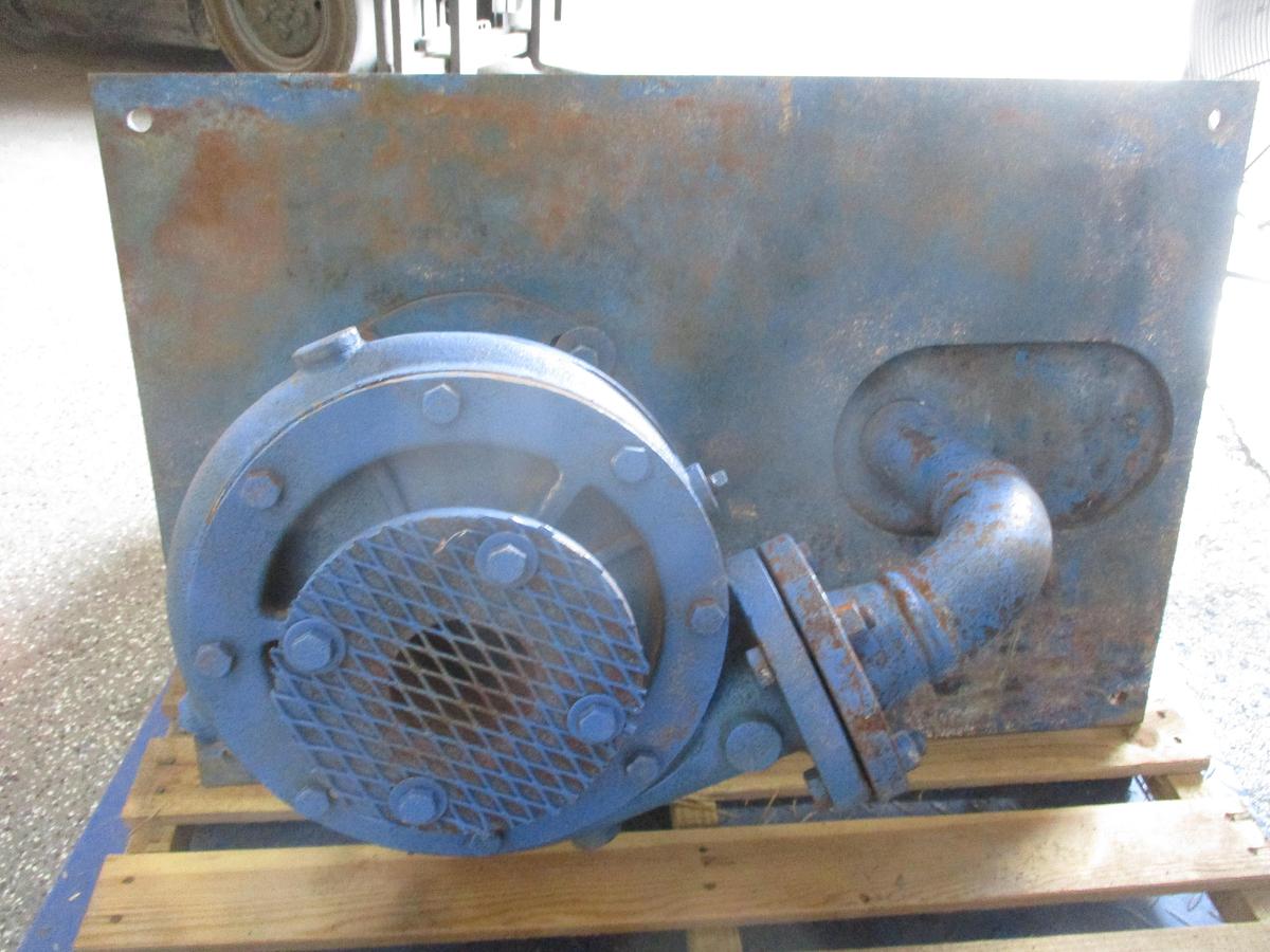 CARVER 3" X 2-1/2" X 10" VERTICAL PUMP WITH 5 HP MOTOR