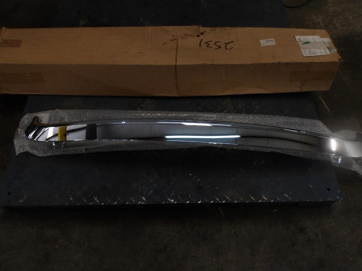 Used MOPAR 82213793 FRONT AIR DEFLECTOR CHROME, #9261115G NIB (AS IS)