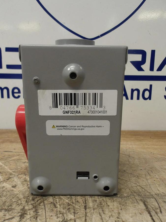 Used SIEMENS 30 AMP ENCLOSED SWITCH 240VAC/250VDC, #771003G NEW