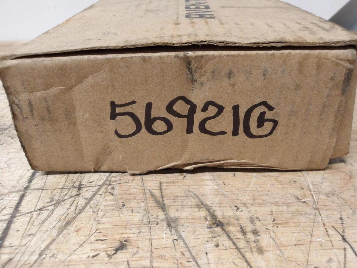 AVENTICS R432006124 PNEUMATIC DIRECTIONAL VALVE, #56921G NIB