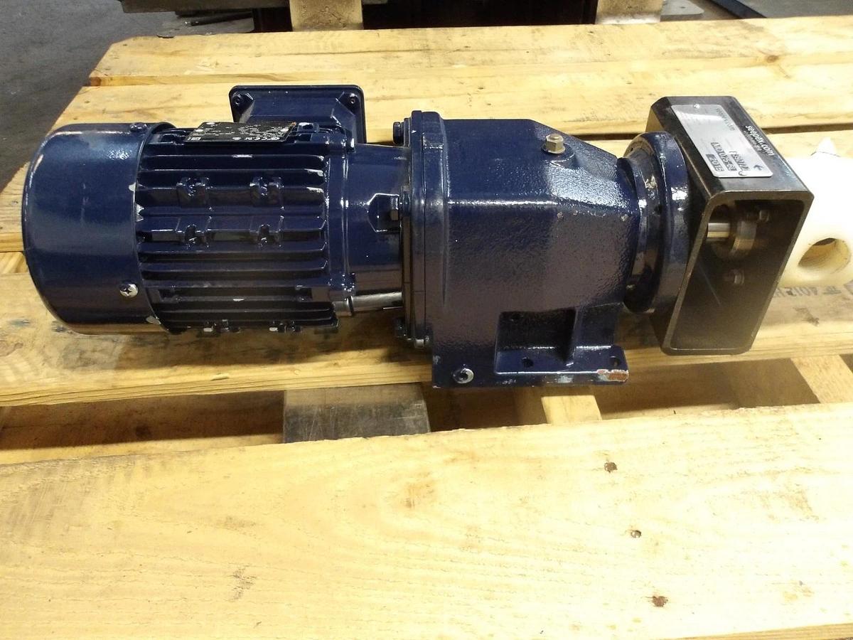 Used SEEPEX 1" X 1/2" PUMP W/ 0.50 HP MOTOR, #108138G NEW
