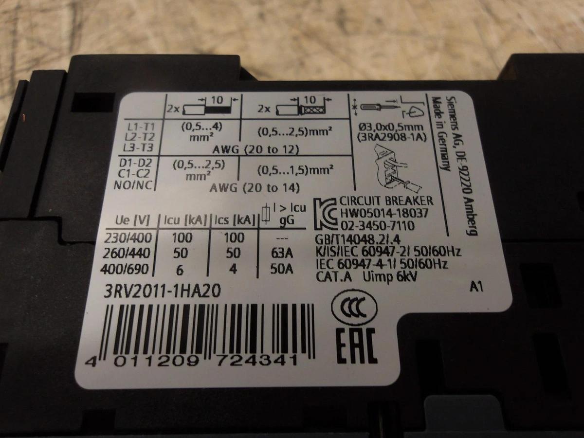 SIEMENS 5.5/8.0 AMP BREAKER, #713957G NIB