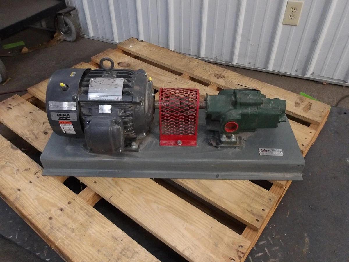 Used ROPER 1-1/2" PUMP W/ 5 HP MOTOR, #1111918G NEW