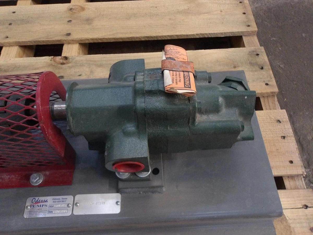 Used ROPER 1-1/2" PUMP W/ 5 HP MOTOR, #11111058GJW NEW