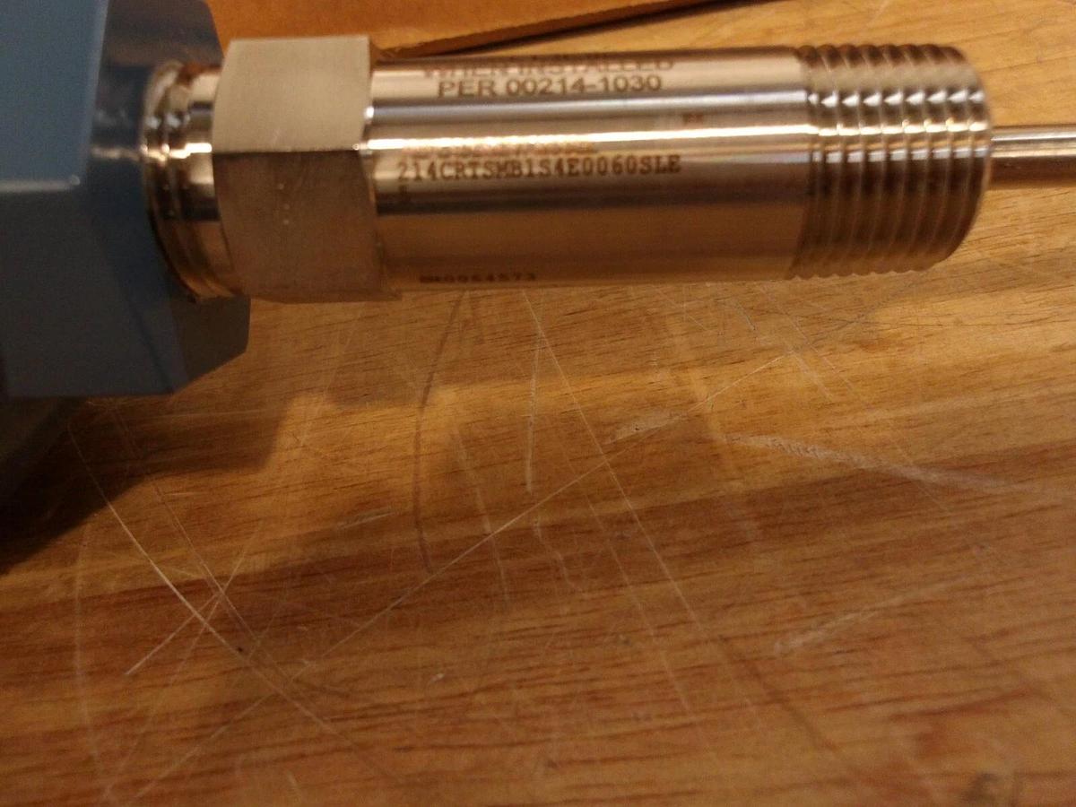 ROSEMOUNT 214C SENSOR TRANSMITTER, #318951G NIB
