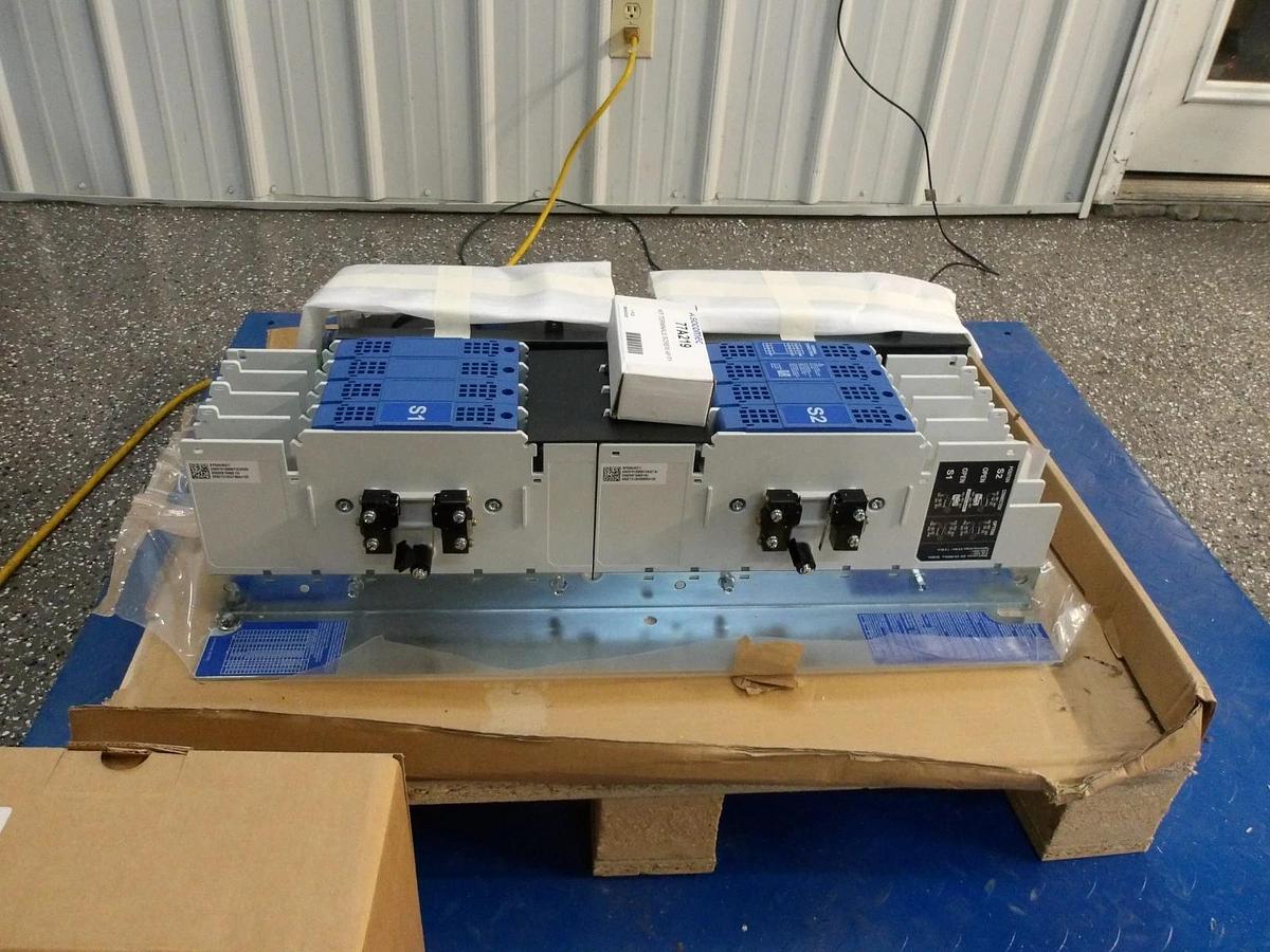 Used RUSSELECTRIC RTSCD AUTOMATIC TRANSFER SWITCH 200 AMP, #122116G NEW