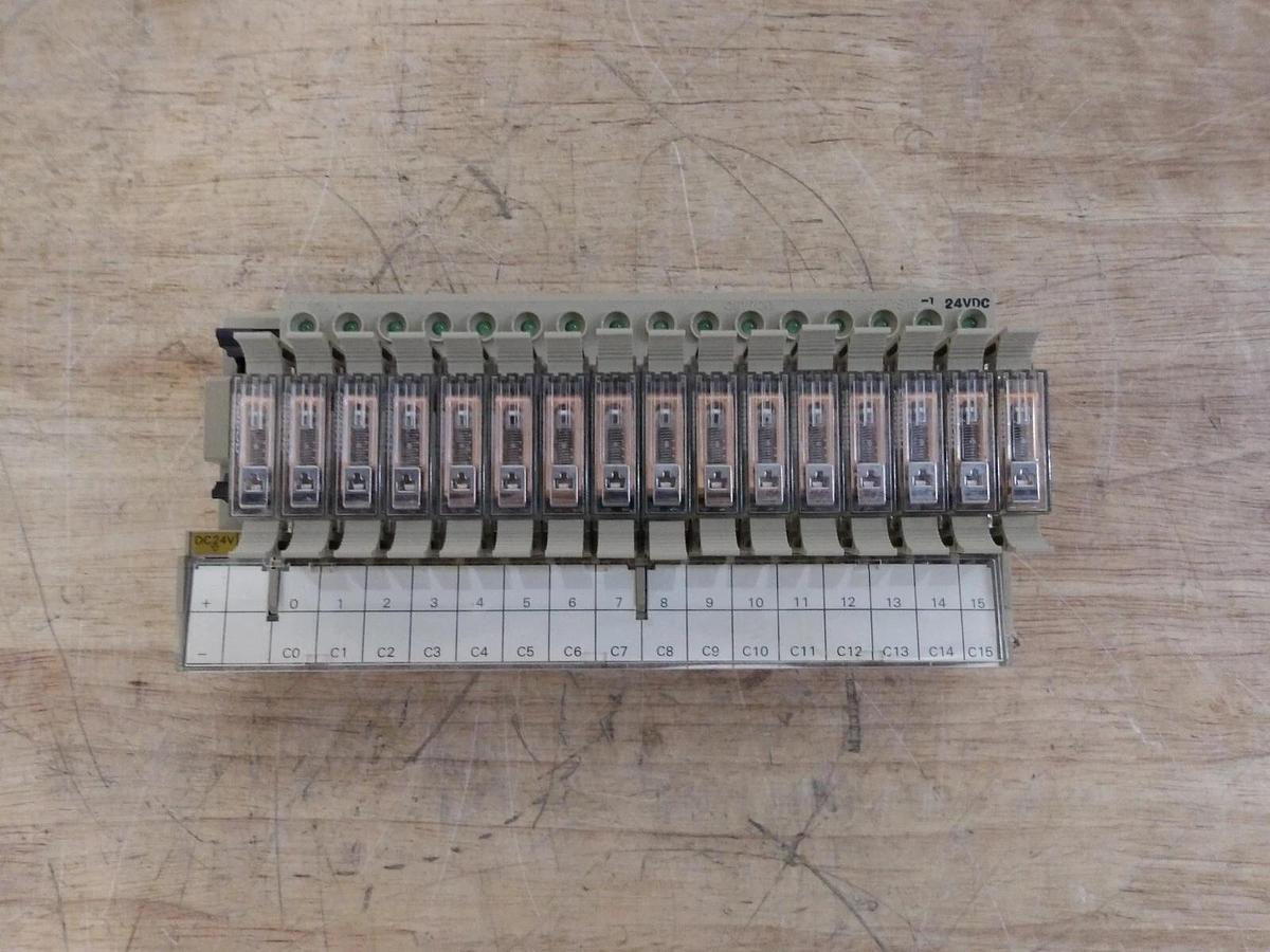 OMRON G7TC-0C16-1 RELAY TERMINAL, 24 VDC, #4281038G NIB