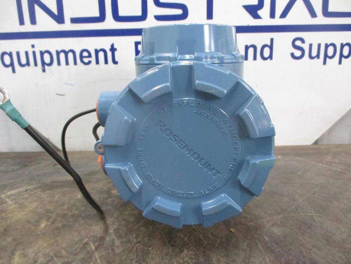 Used ROSEMOUNT 8732E FLOW METER TRANSMITTER, #36943J NEW
