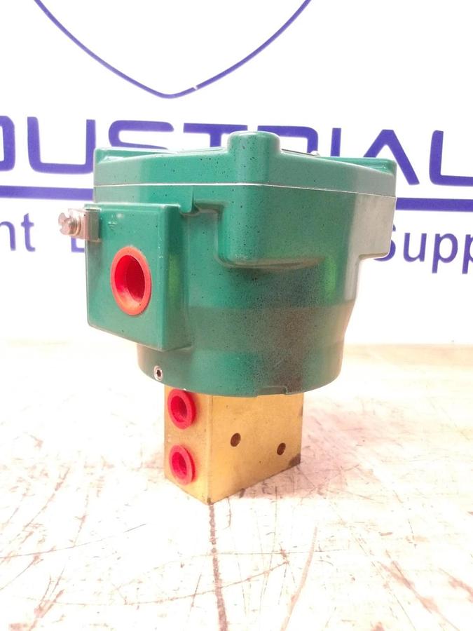 Used ASCO 1/4" SOLENOID VALVE 4-WAY, #610916G NEW