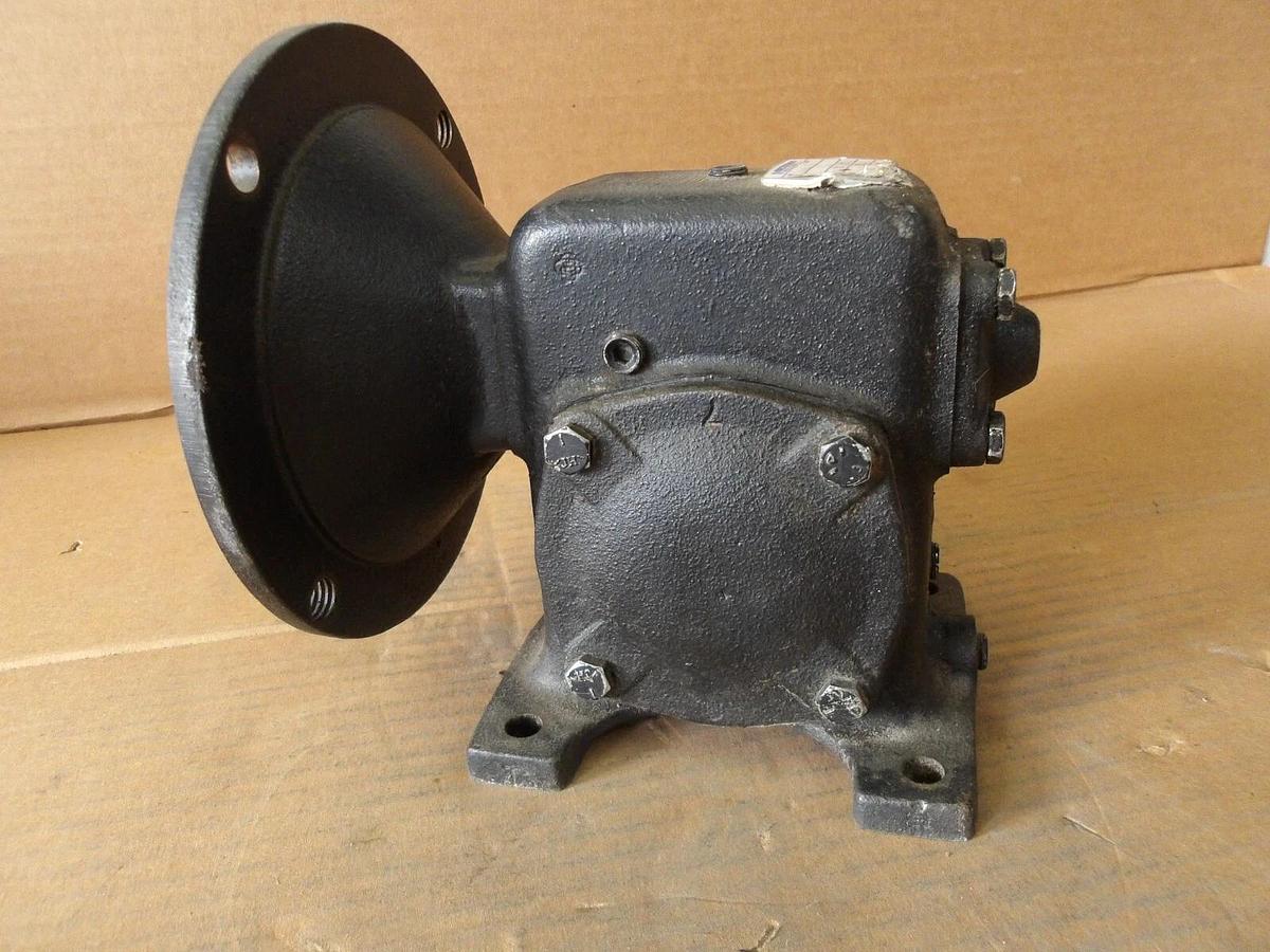 Used PERFECTION TC96498 SPEED REDUCER, RATIO 40:1, HP .65, #1141048G USED