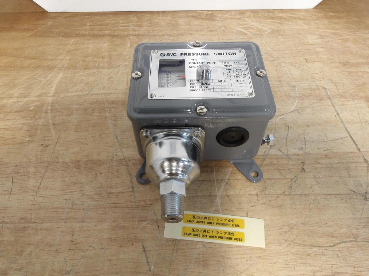 Used SMC Z-IS2761-103L9 PRESSURE SWITCH, #421223G NEW
