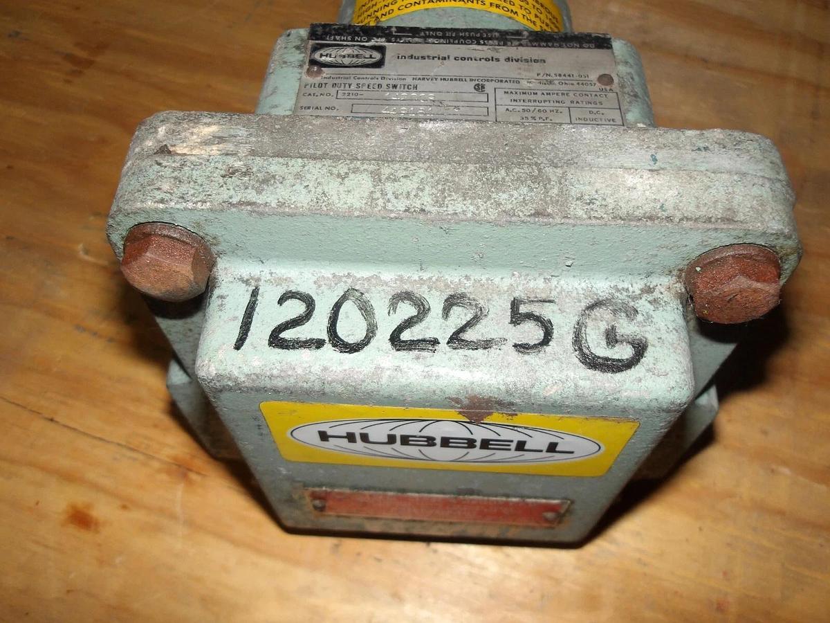 Used HUBBELL 2210-142CC9 PILOT DUTY SPEED SWITCH, #120225G USED