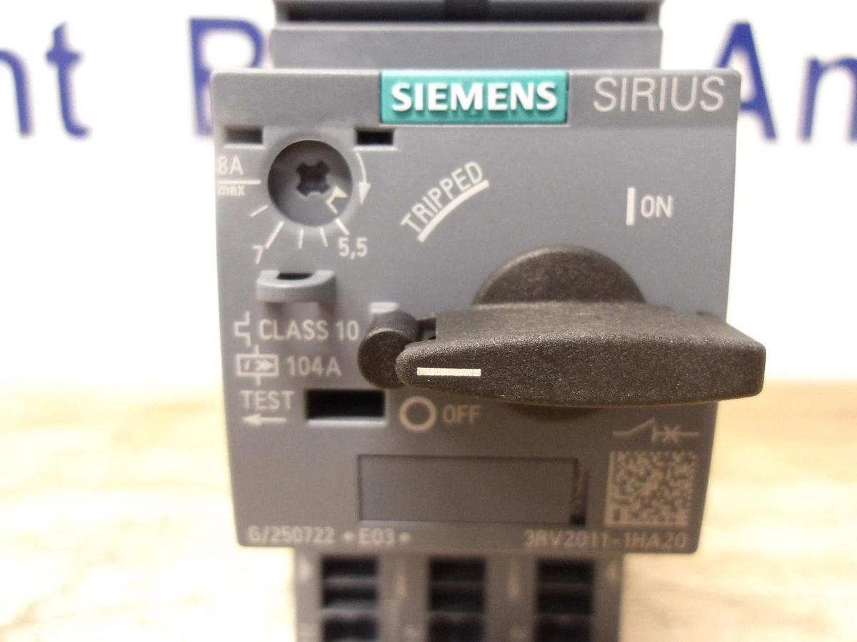 SIEMENS 5.5/8.0 AMP BREAKER, #713957G NIB
