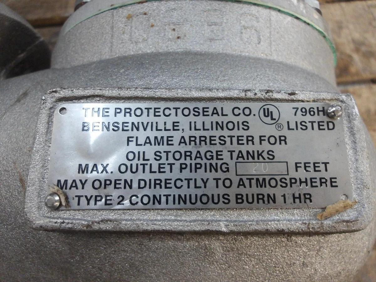 Used PROTECTOSEAL 2" FLAME ARRESTER E49521, #7141046G NEW