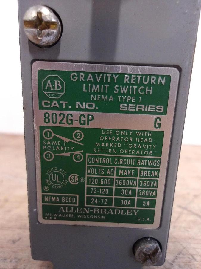 Used ALLEN BRADLEY 802G-GP GRAVITY RETURN LIMIT SWITCH, #514325G NEW