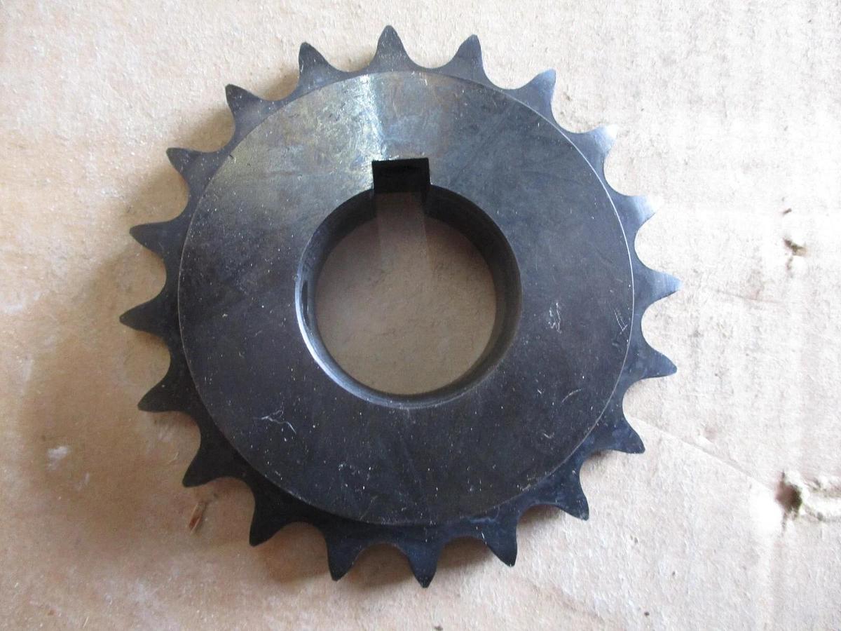 TSUBAKI H50B20F-1-7/16 ROLLER CHAIN SPROCKET, #416656J NIB