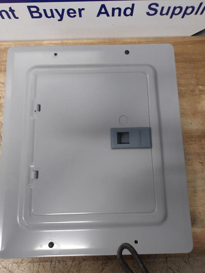 Used SIEMENS 100 AMP RENOVATION PANEL W/ BREAKERS, #5111050G NEW