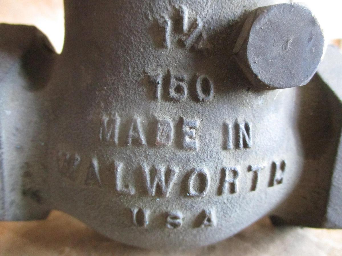 Used WALWORTH 1-1/4" BRONZE CHECK VALVE, #917336J NEW