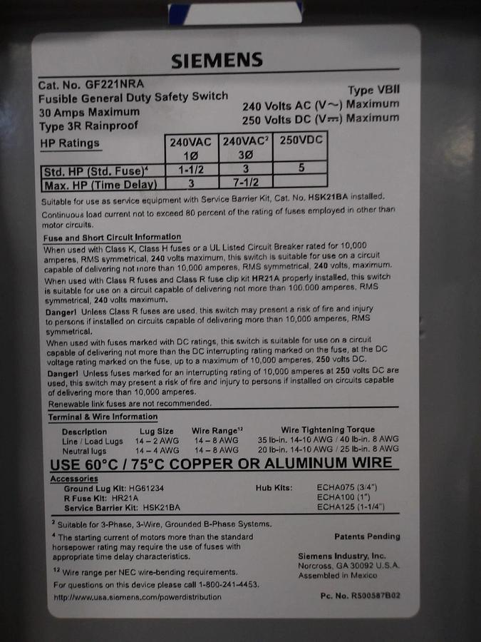 Used SIEMENS 30 AMP SAFETY SWITCH 240VAC/250VDC, #771044G NEW