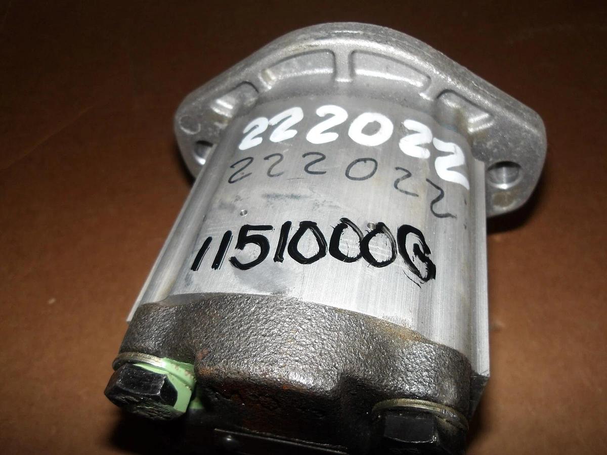 Used ALPHA MO13 HYDRAULIC GEAR PUMP 1" X 3/4", #1151000G NEW