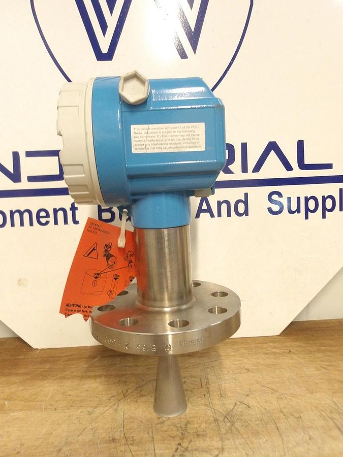 Used ENDRESS HAUSER FMR240-82V1AFJAA4D MICROPILOT M LEVEL TRANSMITTER, #829918G NEW