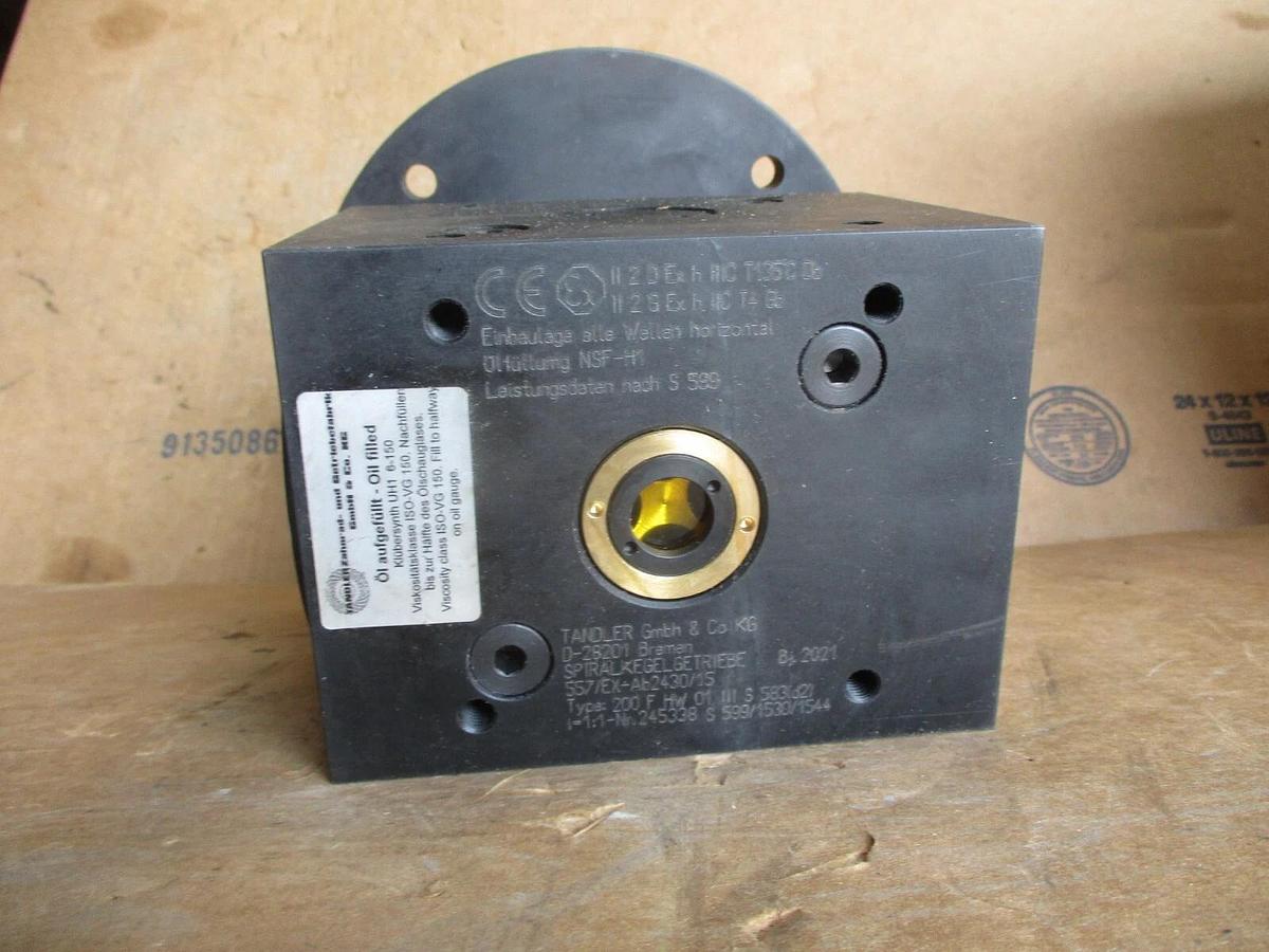 Used TANDLER 200FHW01 REDUCER, RATIO 1/1, #49230J NEW